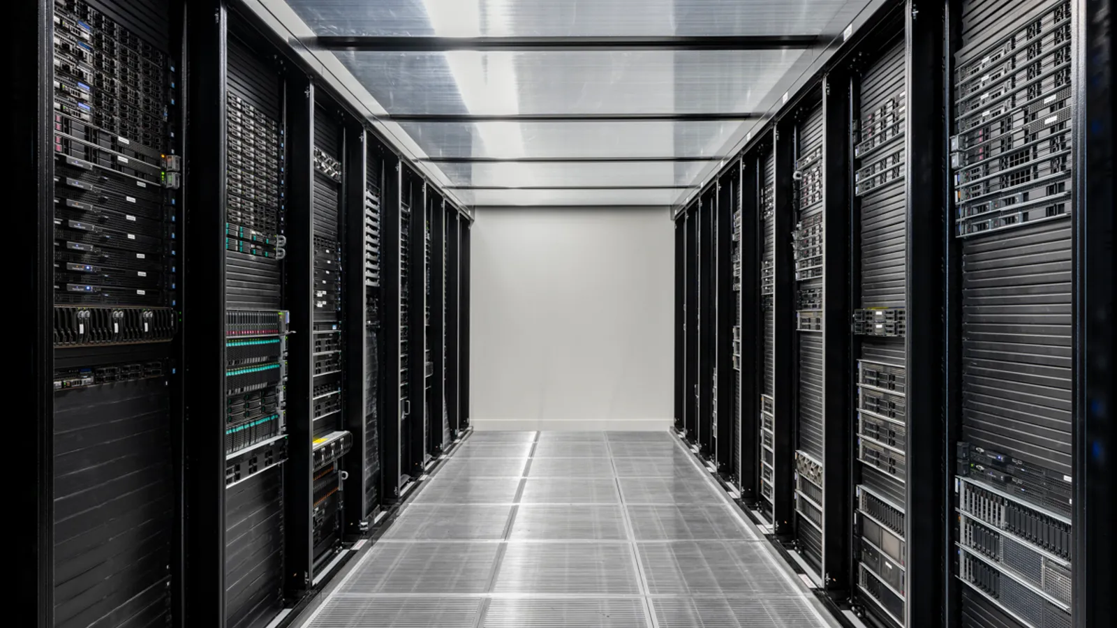 Area AMD Office Curator SMALL 12