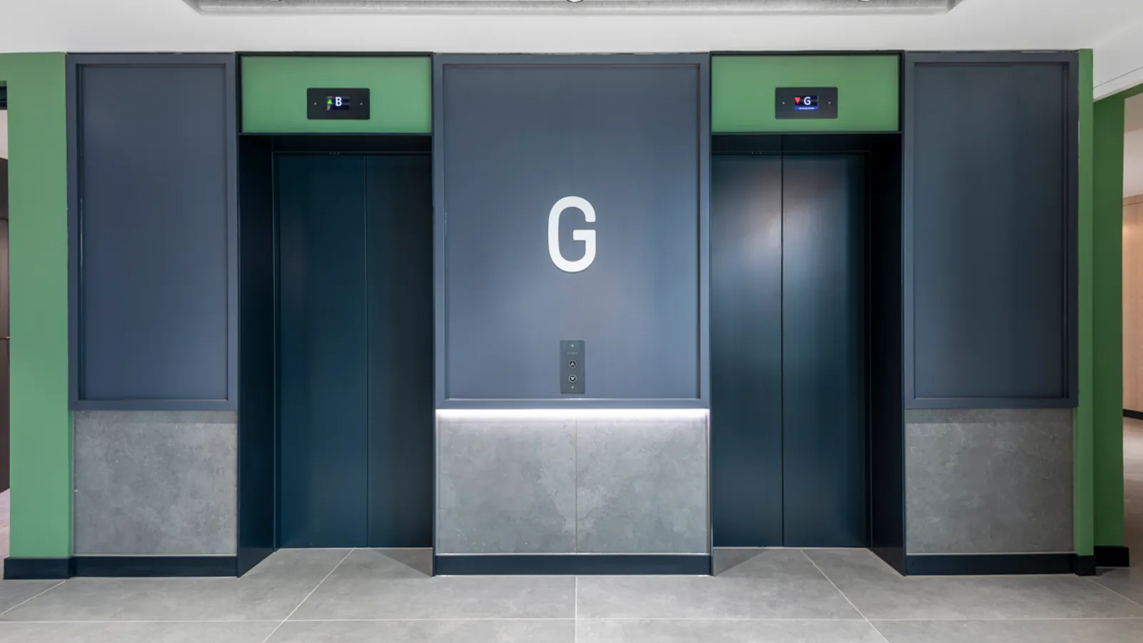 Area Bottleworks Office Cuarator SMALL 12