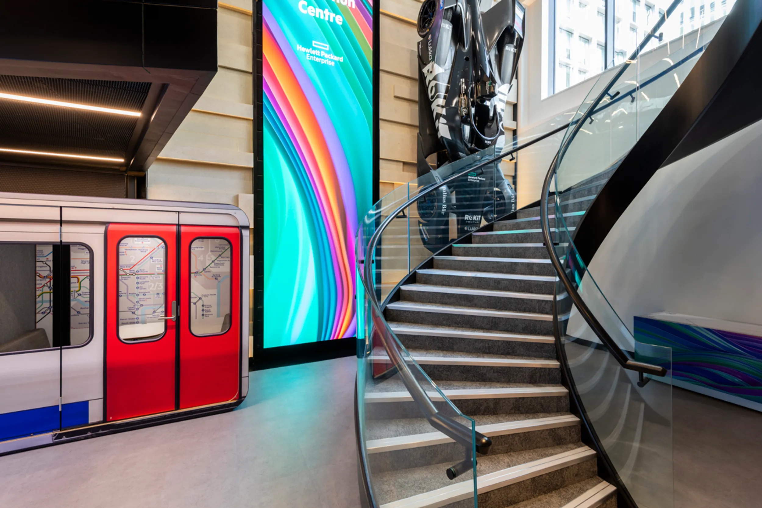 Area HPE Office Curator SMALL 32