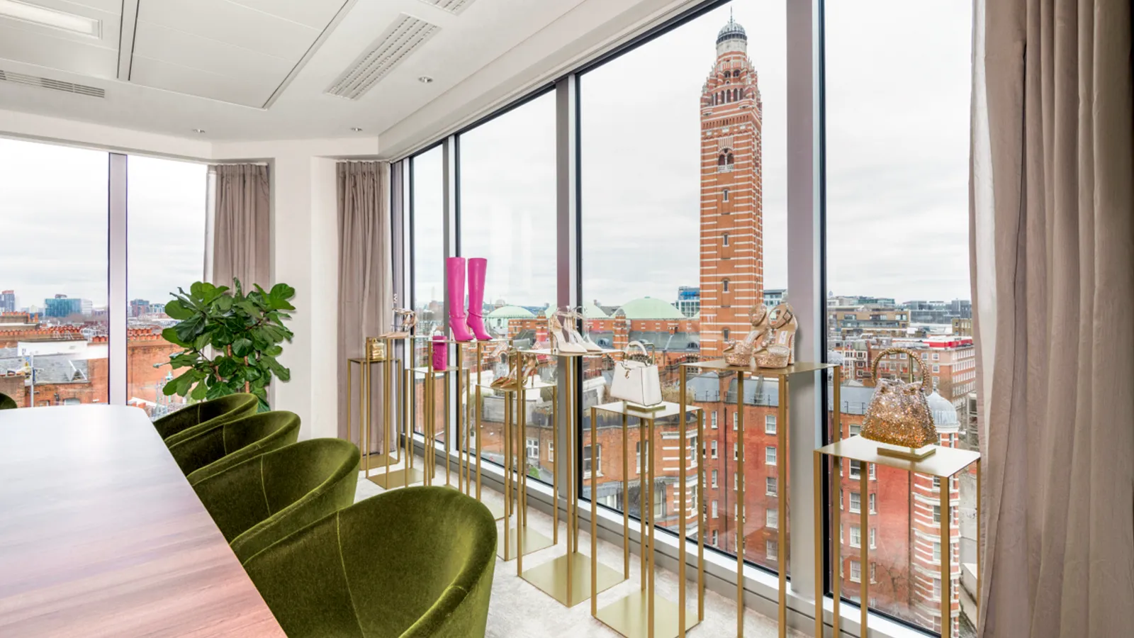 Area Jimmy C Hoo Final Office Curator SMALL 10