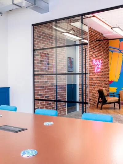 Area Landid OFFICE CURATOR SMALL 5