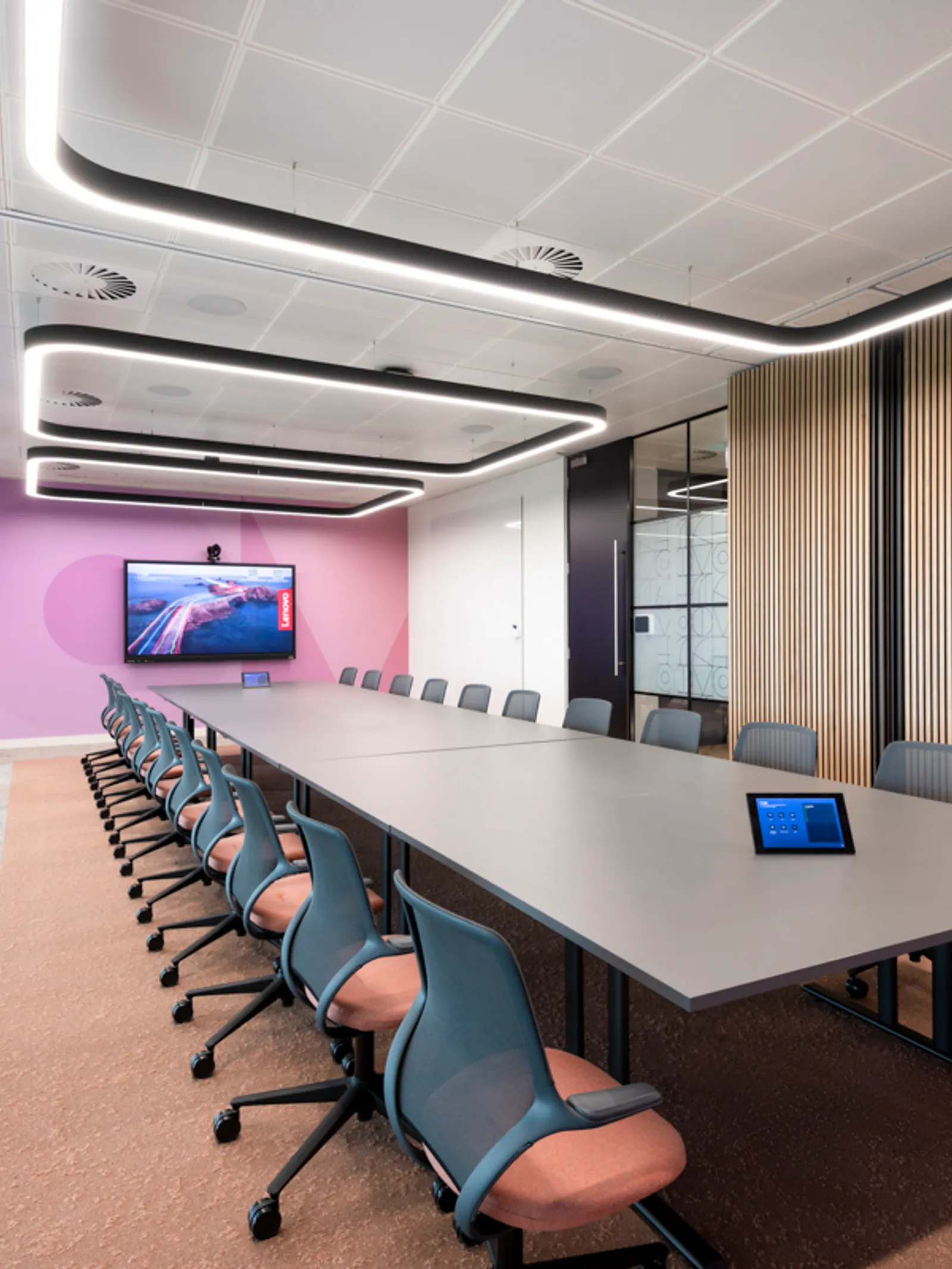 Area Lenovo Office Curator SMALL 13