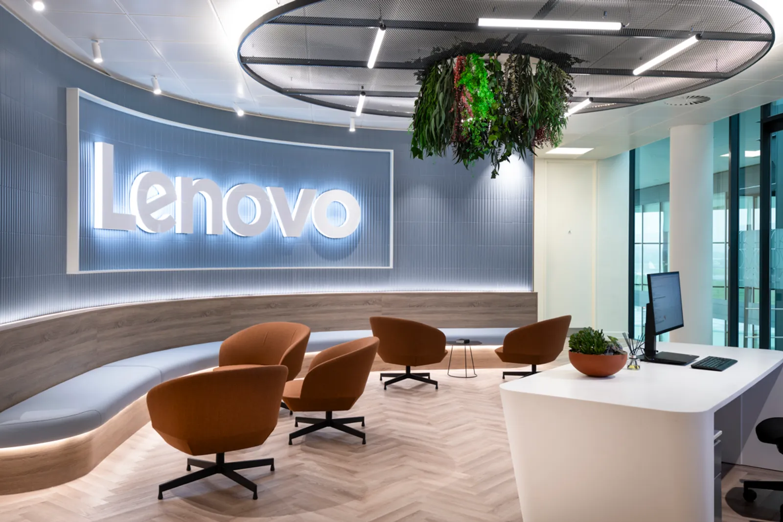 Area Lenovo Office Curator SMALL 1