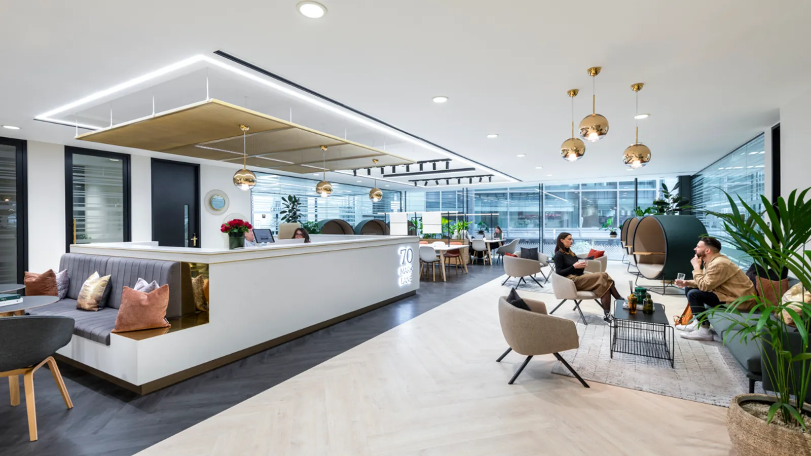 Area Orega Office Curator SMALL 9