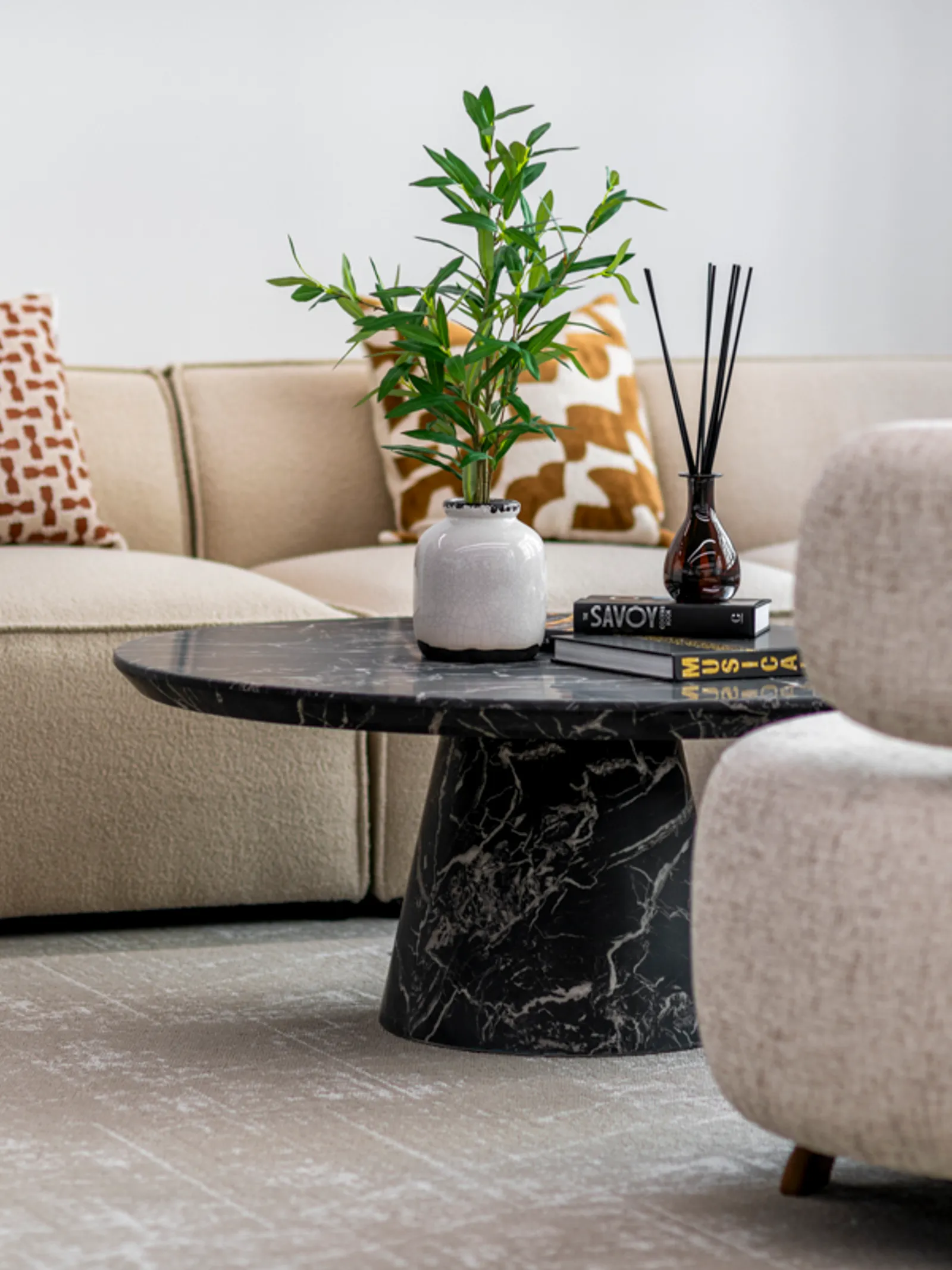 Area Orega Strand Office Curator SMALL 26