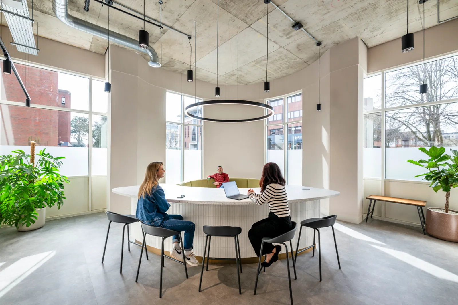 Area Poeticgem Office Curator SMALL 22