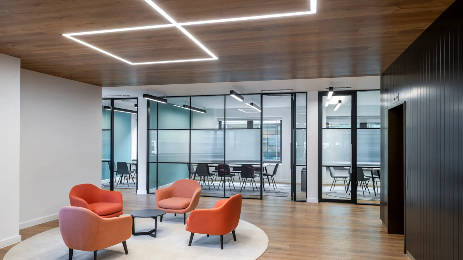 Area Zima Euston Office Curator SMALL 1