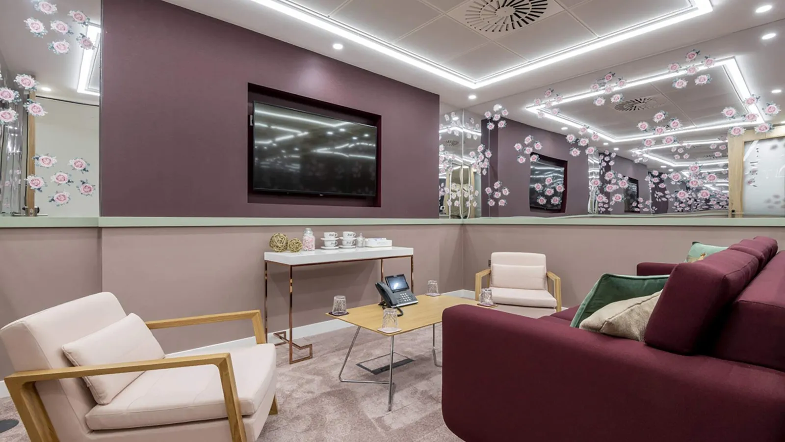 Cozy colourful office refurbishment