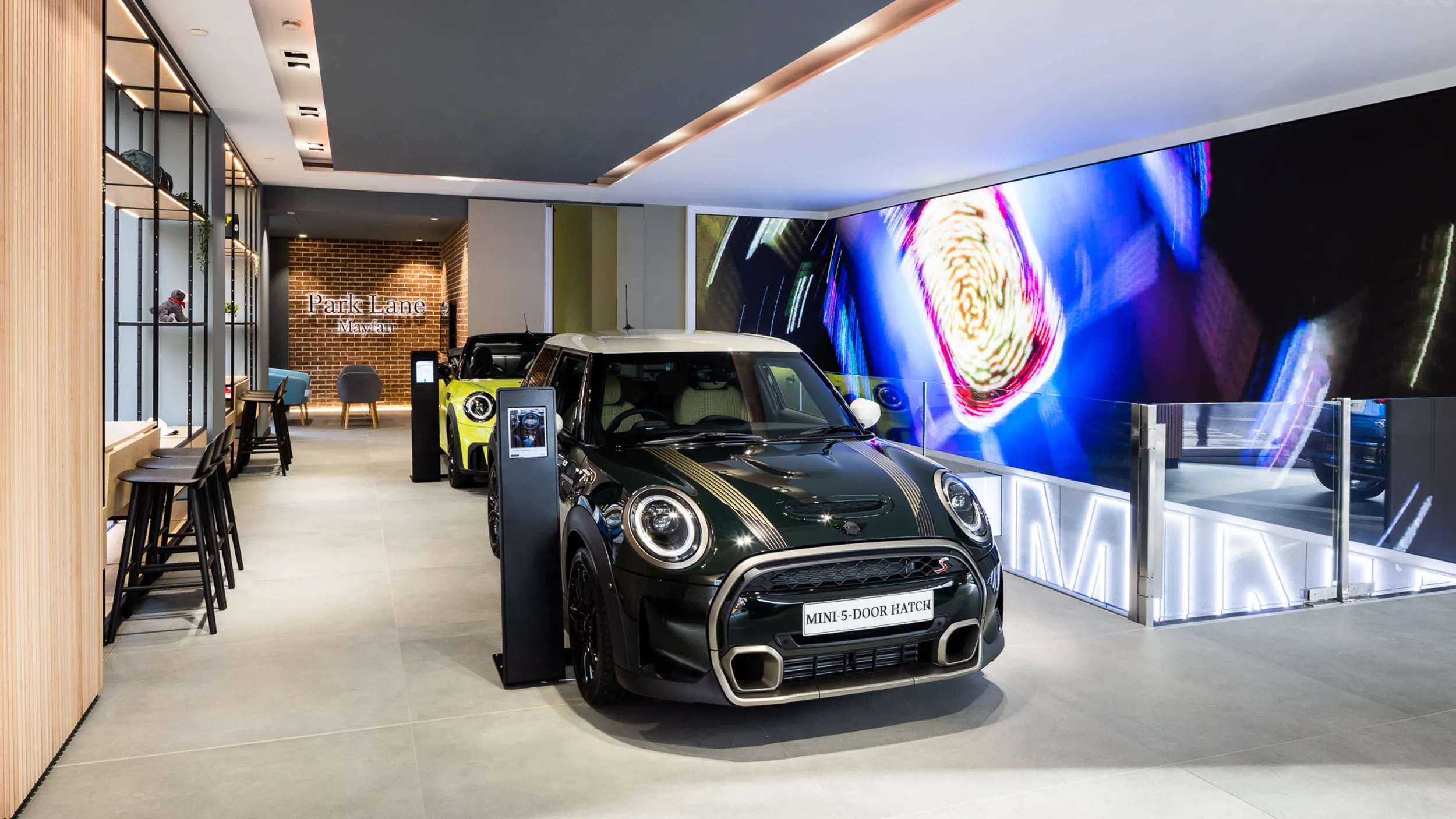 Four Front Group BMW Park Lane Low RES 1