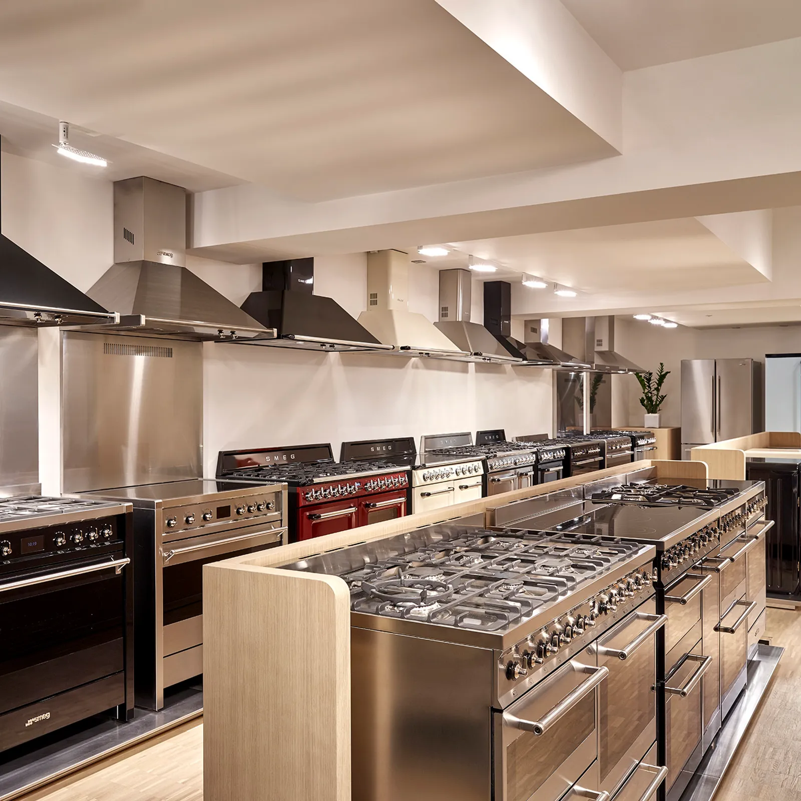 We workseamlessly with you Large