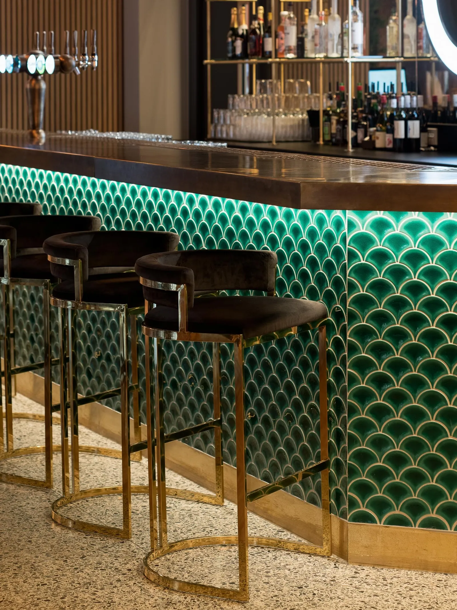 Web Oche photo by Tom Bird 10